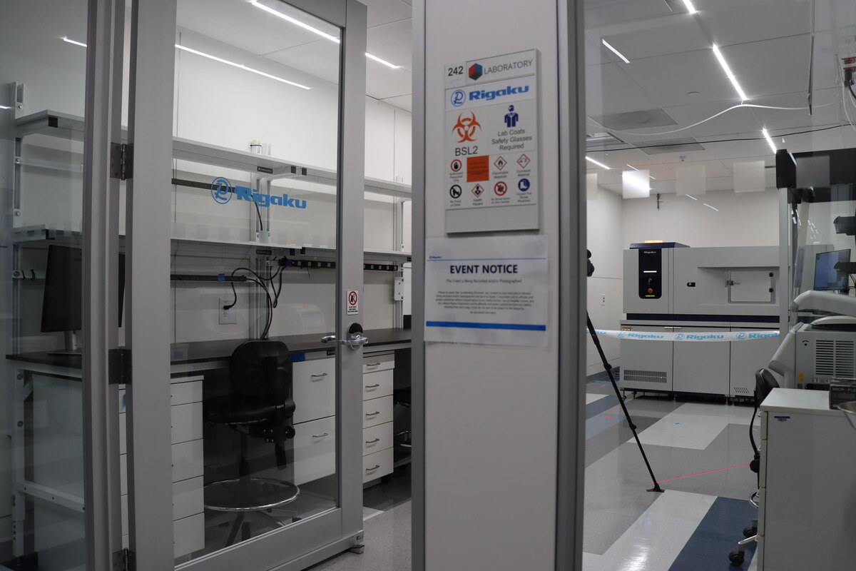 EDT demo facility Rigaku bay - SmartLabs